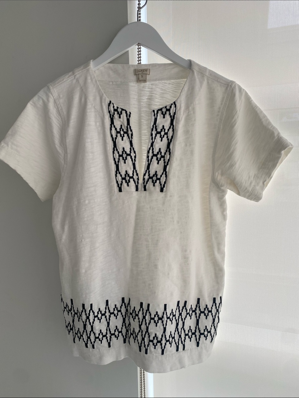 J. Crew White Short-Sleeve T-Shirt Top with Black Geometric Embroidery Size S